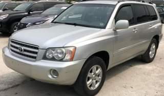 A picture of 2003 model extremely super clean TOYOTA HIGHLANDER for sale Price