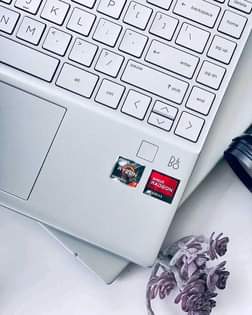 A picture of HP pavilion aero 13