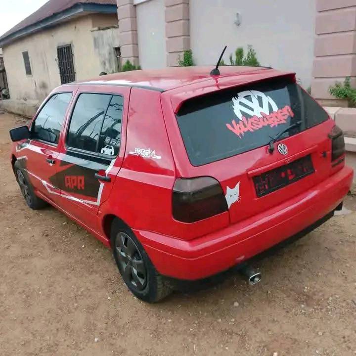 A picture of Golf 3 saloon