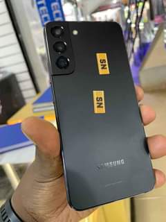 A picture of SAMSUNG GALAXY S22