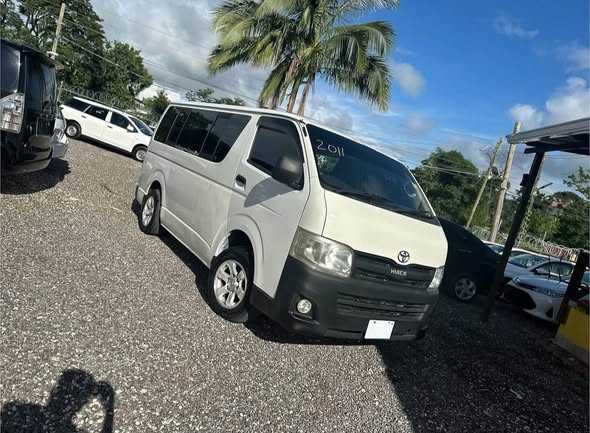 used toyota hiace