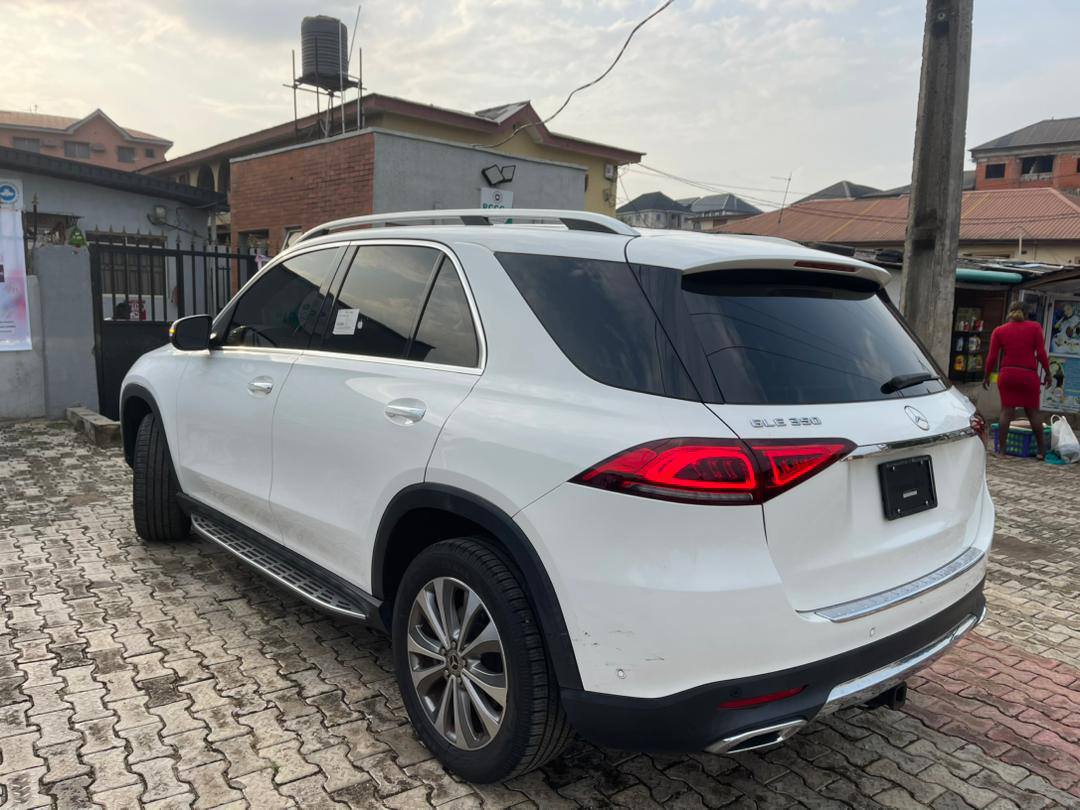 A picture of Benz GLE 2020