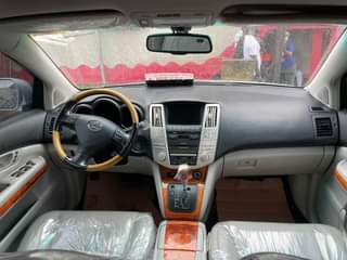 A picture of Foreign Used 2009 Lexus RX350