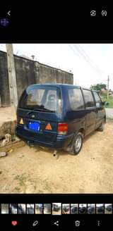 A picture of 2000 Nissan serena Nissan Ffg