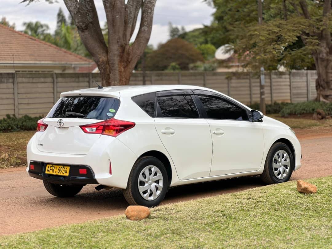 classifieds/cars toyota