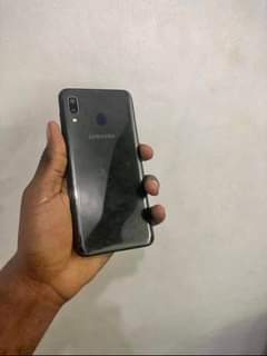 A picture of Samsung Galaxy a20