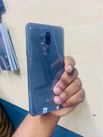 A picture of Lg g7thinQ gb 64 ram gb4