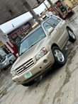 A picture of Super clean registered 2006 Toyota Highlander limited with 3 row