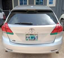 A picture of 2010 Nigeria used Toyota Venza