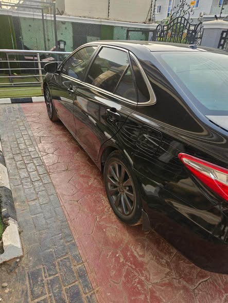 A picture of 2016 Toyota Camry XLE
