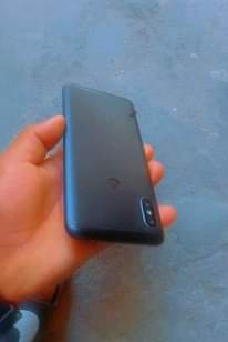 A picture of Redmi note 6pro Call 0718793493