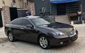 A picture of FOREIGN USE Pebble Beach edition Lexus ES350 Year 2009 Proximity