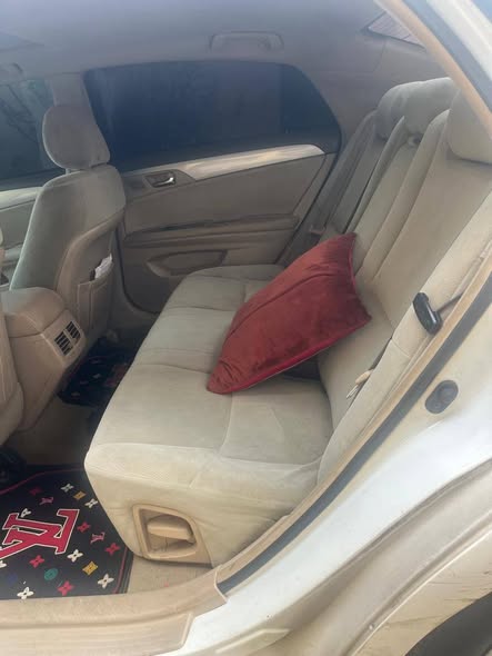 A picture of Registered 2005 Toyota Avalon