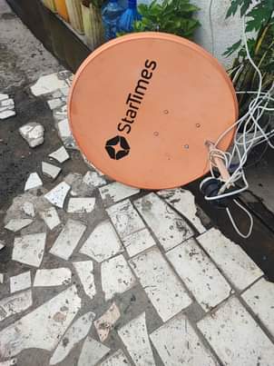 A picture of King amuzi cha startimes na dish lake vinauzwa