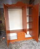 A picture of Triple door wardrobes 4 6 feet