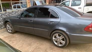 A picture of E350 4matic 2007