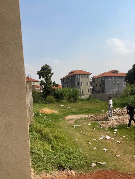 A picture of 18 Decimals for sale in Kyanja Call 0754276850