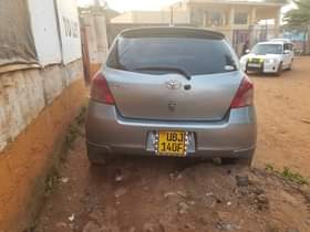 A picture of Toyota vitz 2006 model 1300cc 18.5 million Call 0757953488