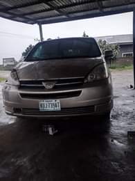 A picture of SIENNA FOR SALE NOTE GEAR DISENGAGE Engine AC Going for