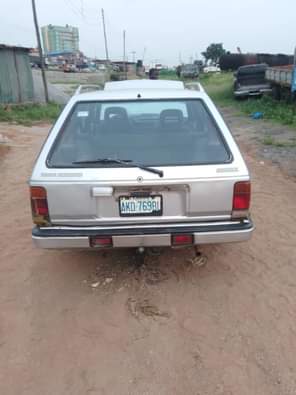 A picture of 1 4m to d owner and selt 50k Nissan Bluebird