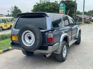 A picture of HILUX SURFCALL 0659 645796