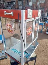 A picture of Durable original double door popcorn machines