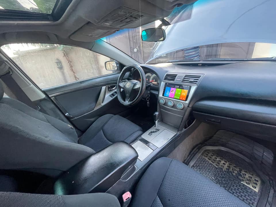 A picture of Camry 09