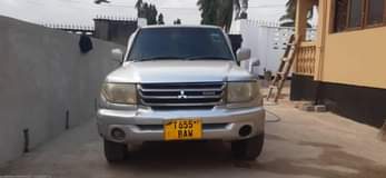 used mitsubishi pajero