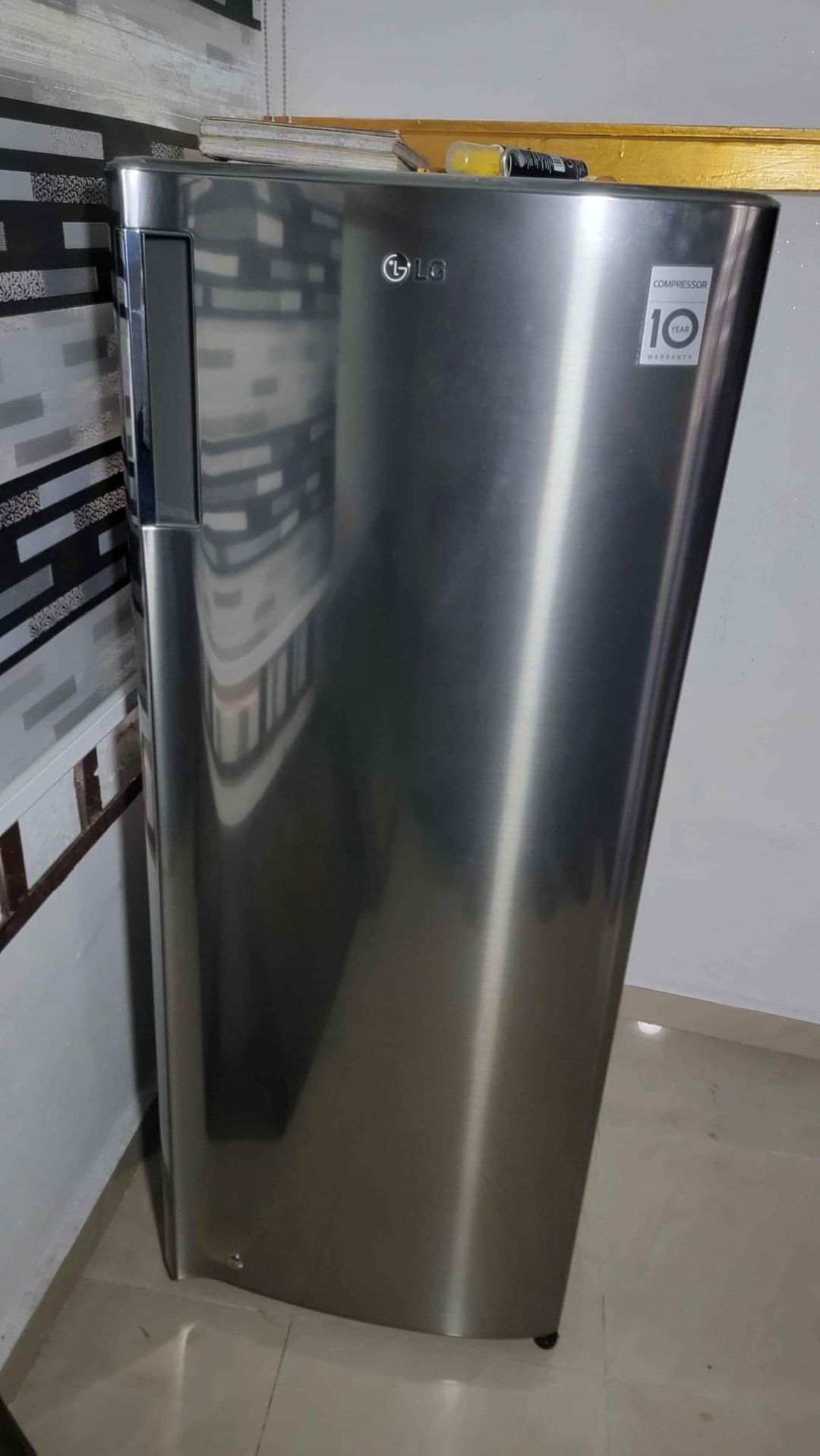 A picture of Lg refrigerator