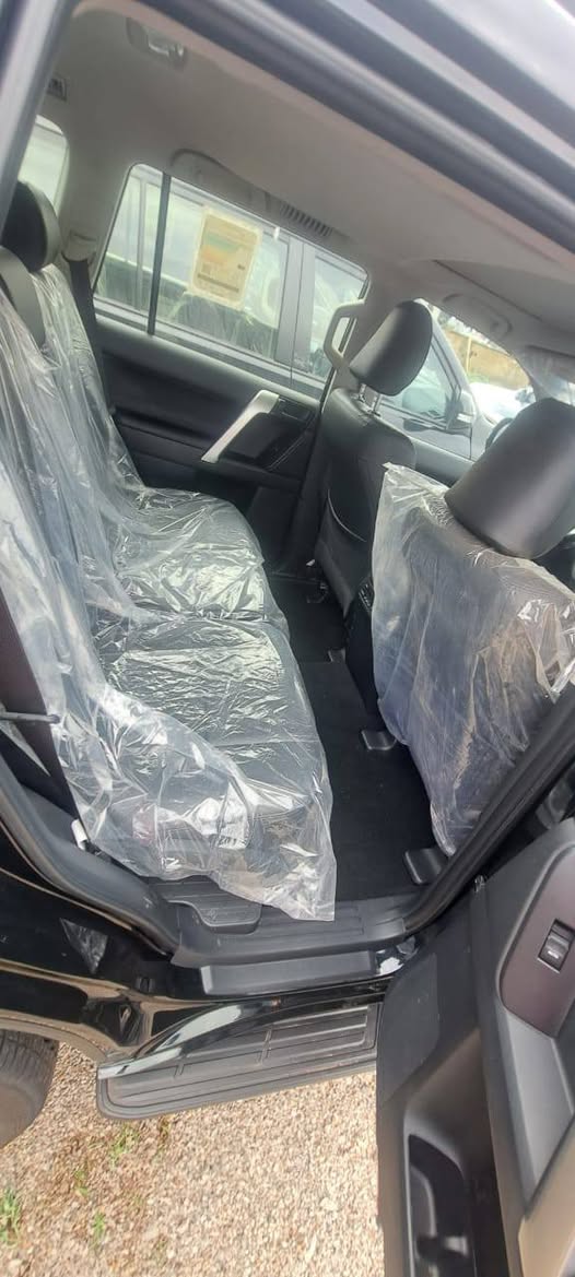 A picture of 2023 Toyota Land cruiser prado