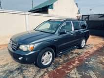 A picture of Brand Toyota Model Highlander Year 2006 Three row seats Amount