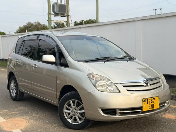 A picture of TOYOTA SPACIO