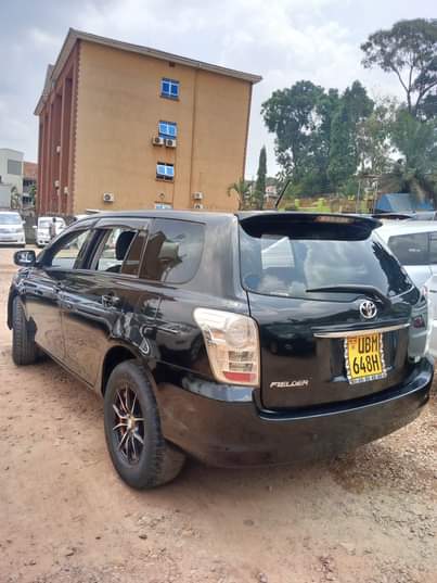 A picture of TOYOTA FILEDER 2010 Fuel Saving Black interior Installments payments allowed