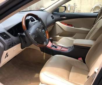 A picture of Distress sale Toks 2011 Lexus Es350 Accident free 2023 Entry