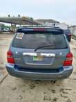 A picture of URGENT SALE Clean Reg 04 Toyota Highlander limited fabrics Formica