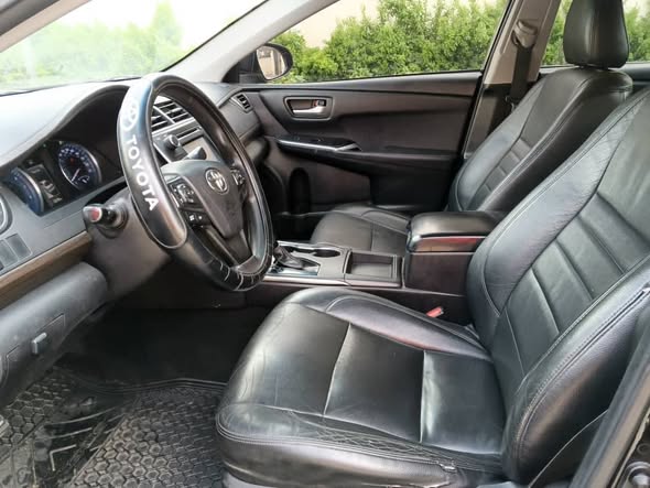 A picture of Offload DISTRESS SALE Foreign used Toyota Camry 2016 Model pure