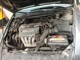 A picture of Hounda Accord year 04 engine and transmission and ac is