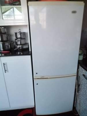 classifieds/fridges