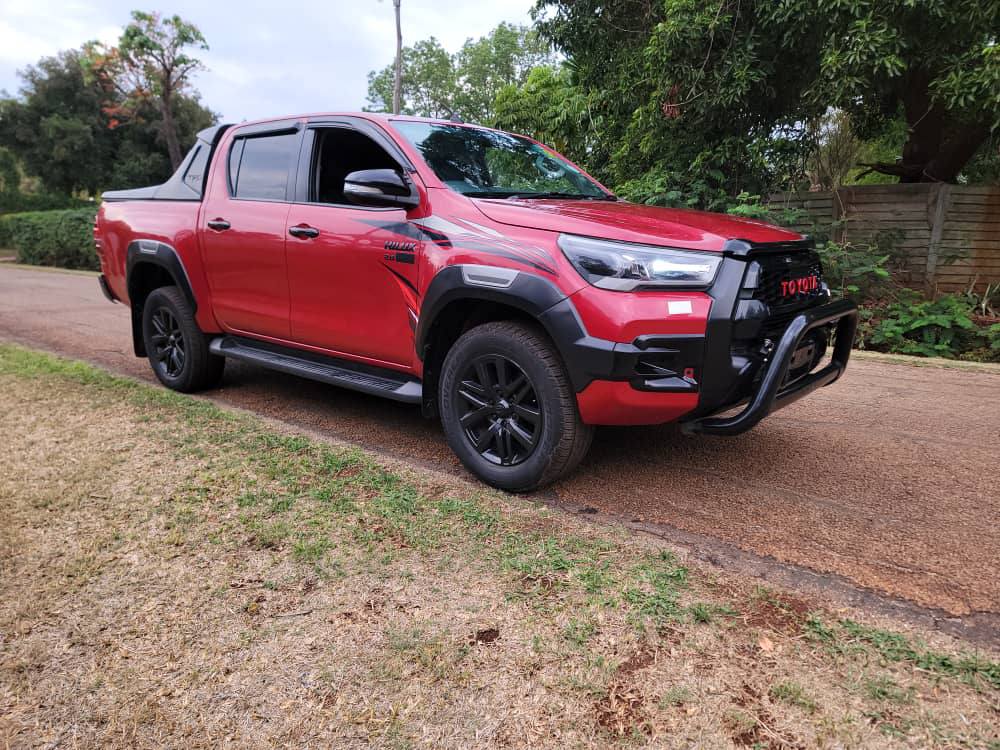 used toyota hilux