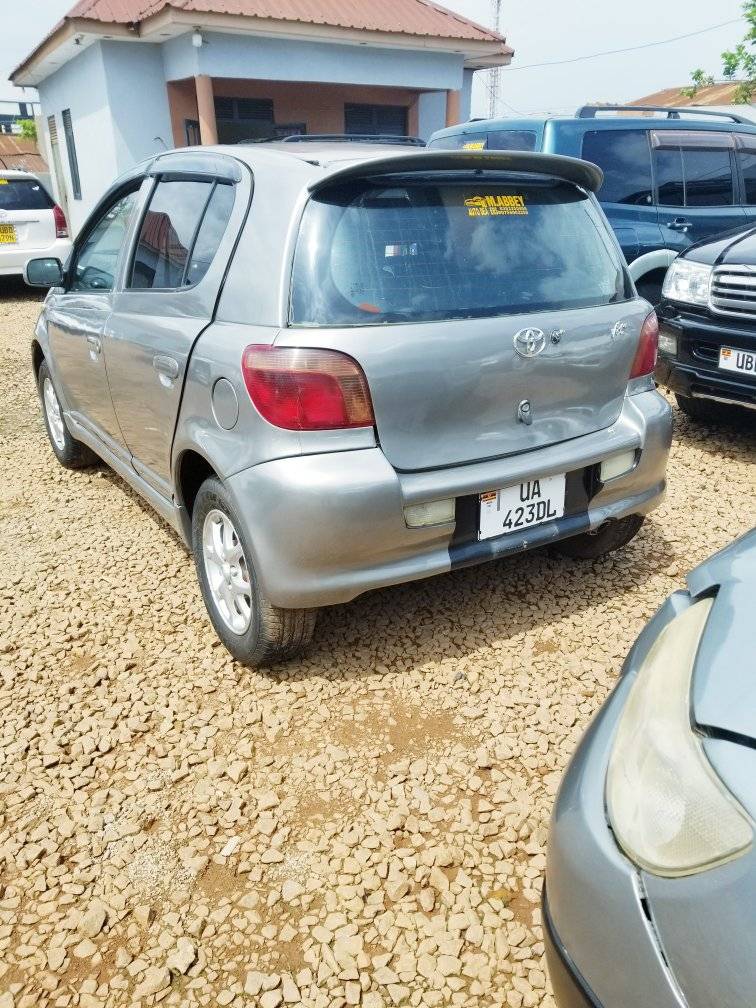 A picture of Vitz RS