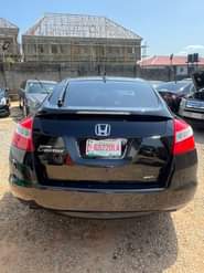 A picture of Brand Honda Model Accord Crossstour Year 2010 A C cooling