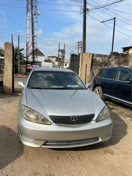A picture of Toyota Camry 2006 model