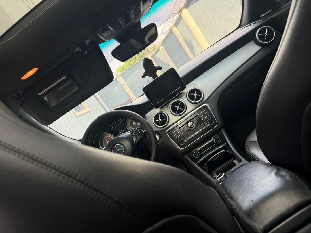 A picture of 2015 Mercedes Benz CLA 250 2015