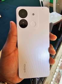 A picture of INFINIX SMART 7HD