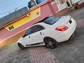 A picture of Mercedes benz C300