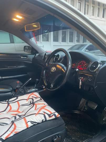 A picture of TOYOTA VEROSSA