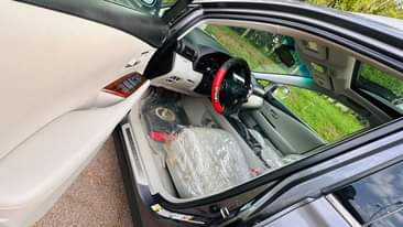 A picture of 2012 RX350 registered and used for just 3months only still
