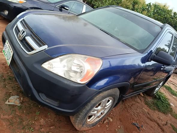 A picture of Honda CRV super distres 2004