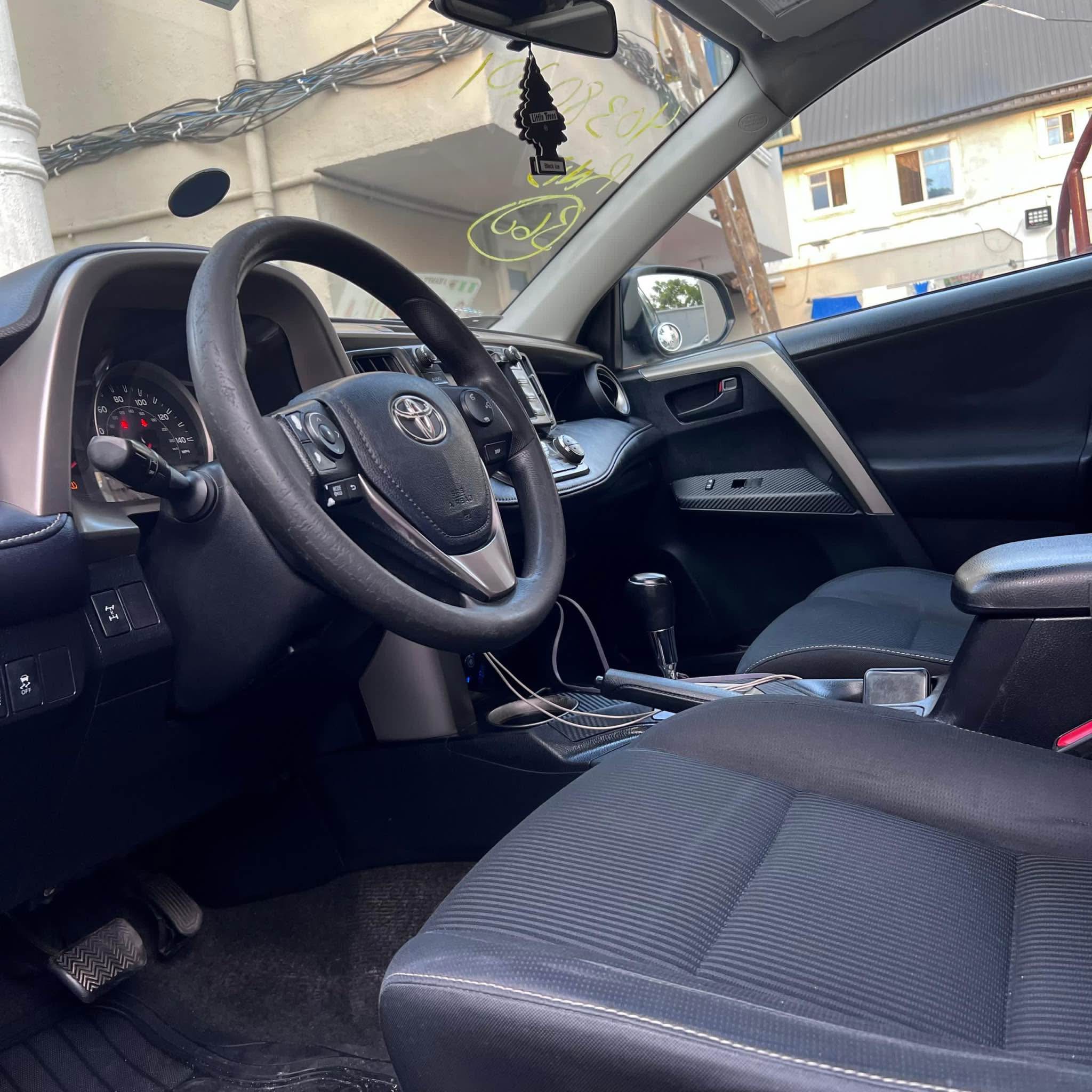 A picture of 2014 Toyota Rav 4