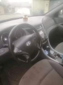 A picture of 2012 Hyundia Sonata 30000